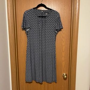 Tommy Hilfiger size 10 super cute dress.